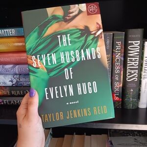 The Seven Husbands of Evelyn Hugo Book